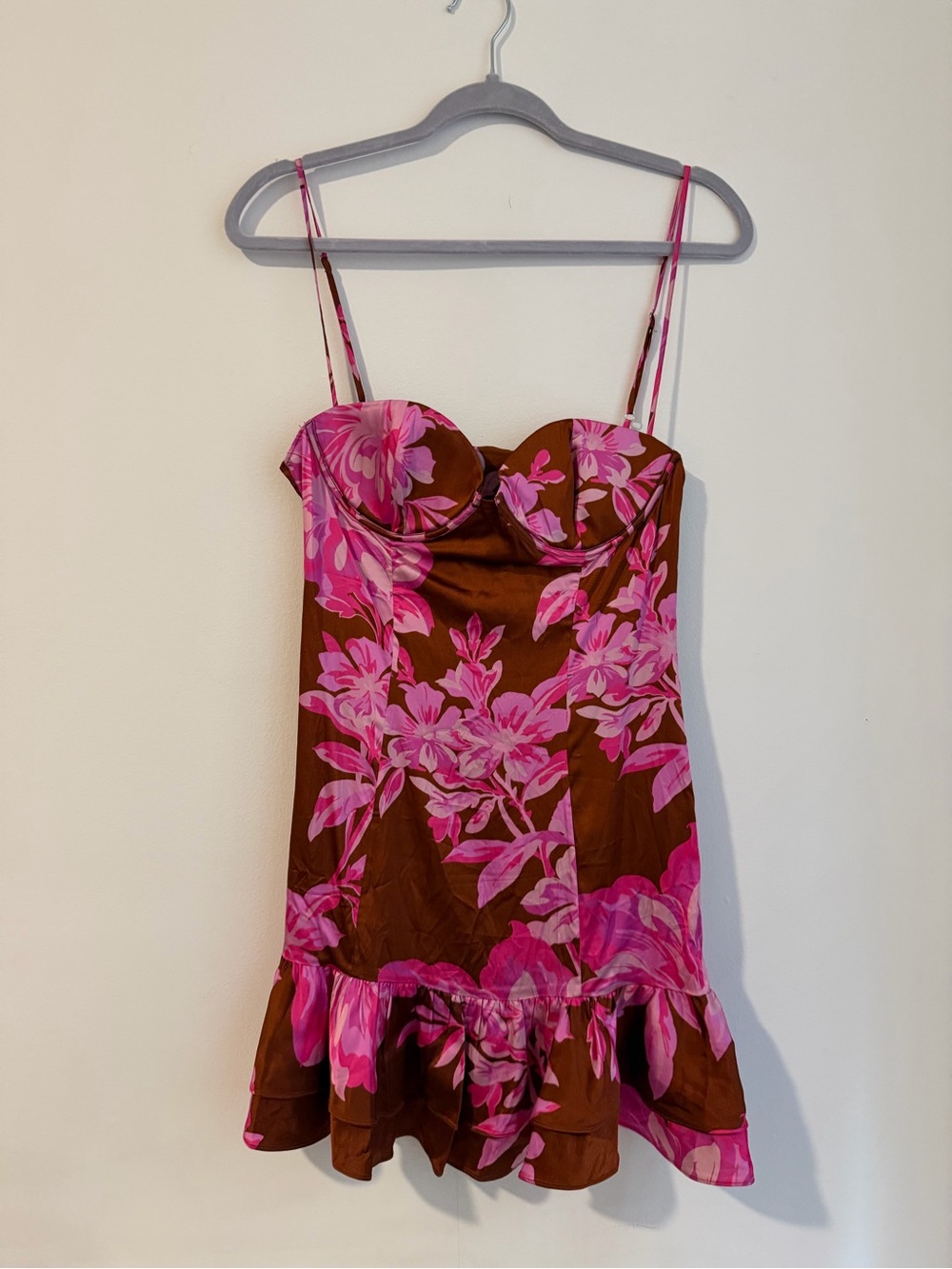 Retrofete SHELBY DRESS Brown Mini Dress with Pink Floral Print and Ruffle hem - Picture 4 of 4